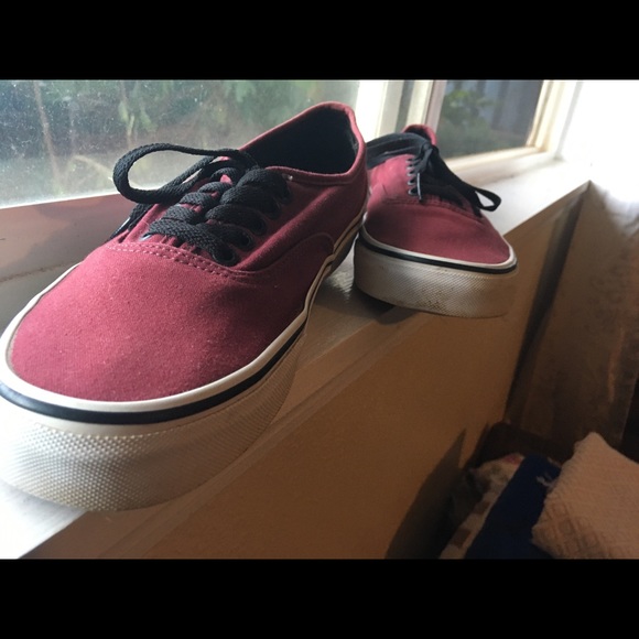 COPY - Lightly worn Maroon vans - Picture 3 of 9